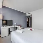 Hotel Hotiday Collection -